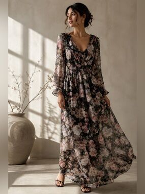 Everly Floral Surplice Maxi Dress | Long Sleeve Flowy Boho | Size L